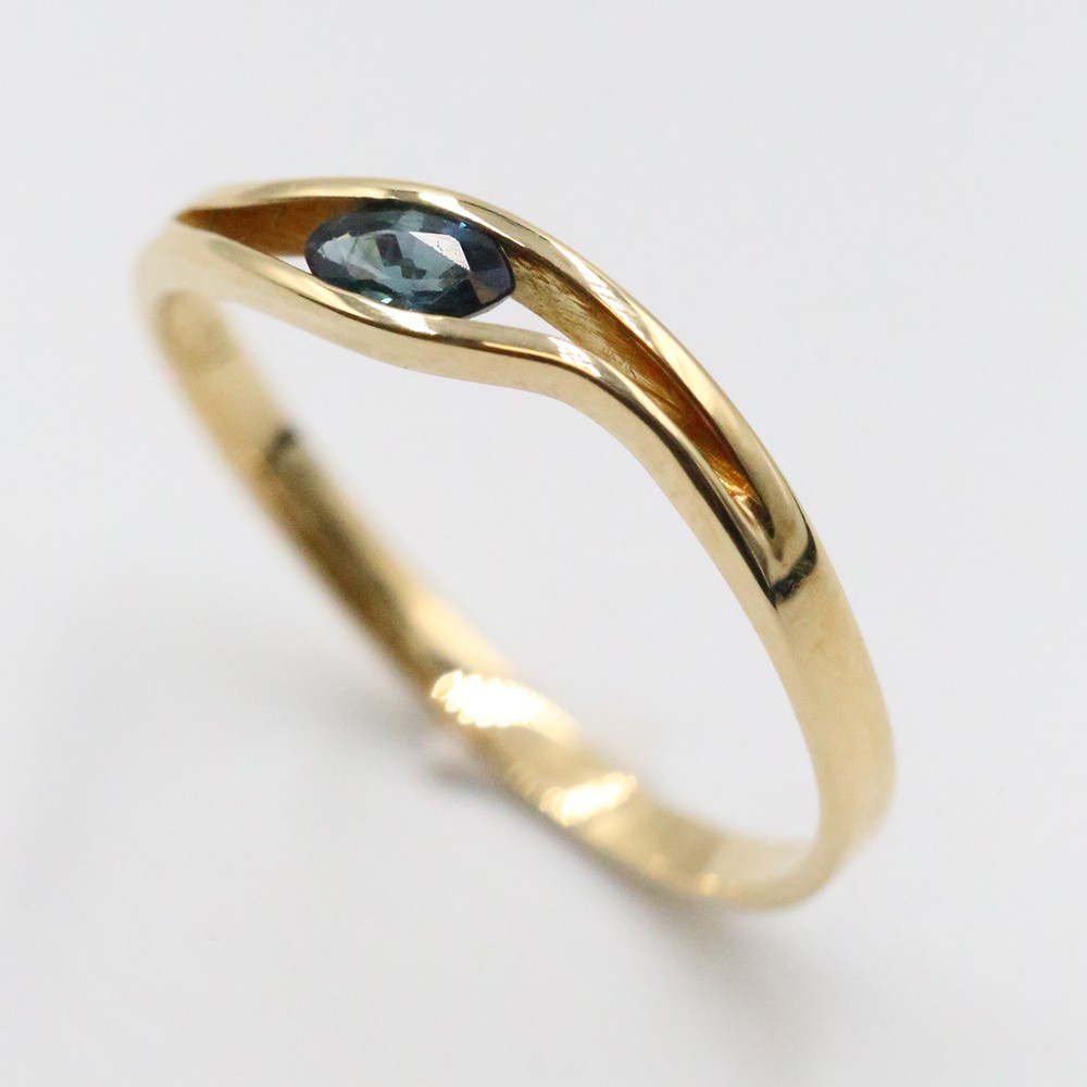 0,10 ct Safir Yüzük
