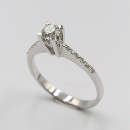 0,25 ct  0,05 ct Pırlanta Tektaş Yüzük