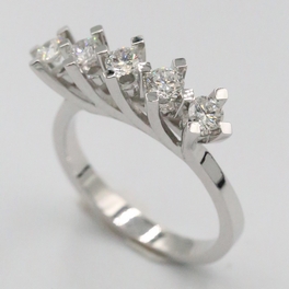 0,62 ct Pırlanta Beştaş Yüzük